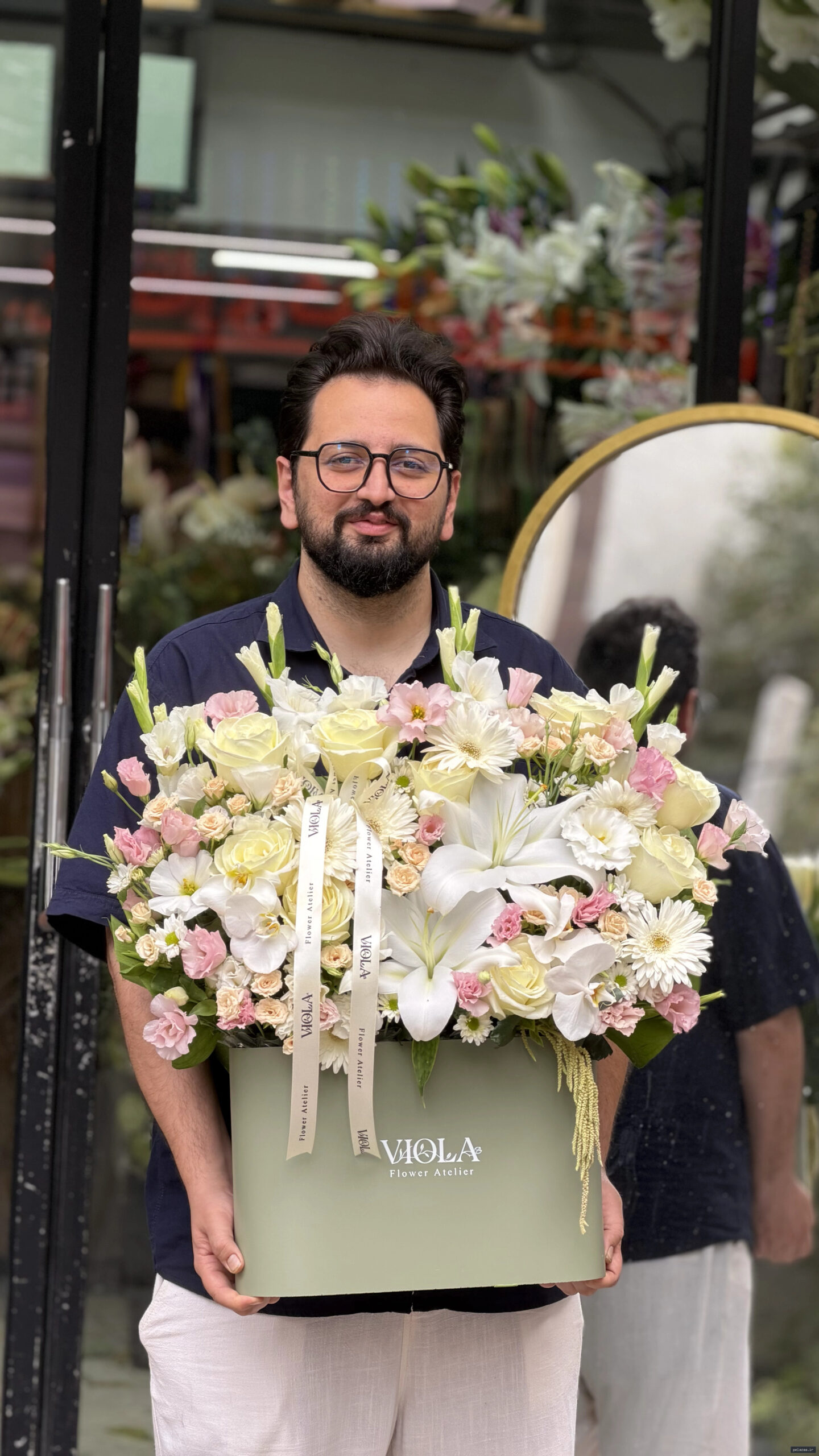 خرید و قیمت باکس گل سلین از violaflower باکس گل سلین - violaflower گرگان